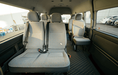 HiAce (14-Seater)—thumbnail2