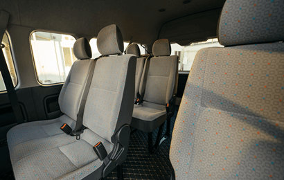HiAce (14-Seater)—thumbnail4