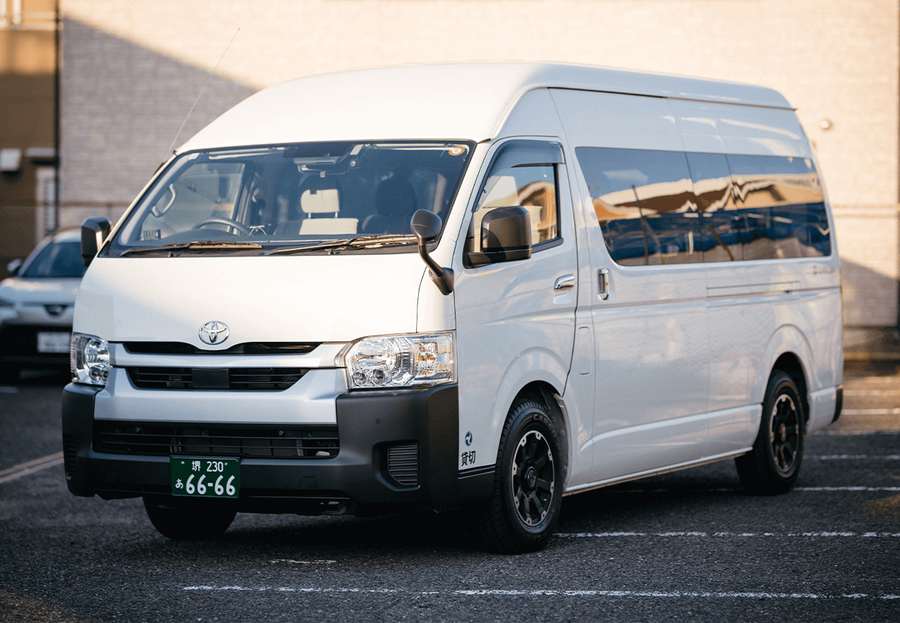 HiAce—Picture1