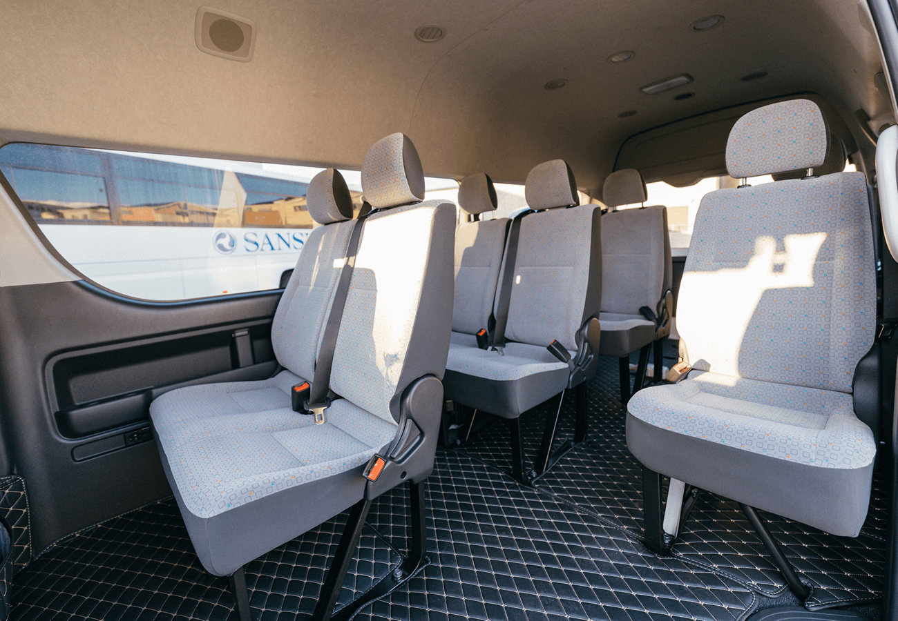 HiAce—Picture3
