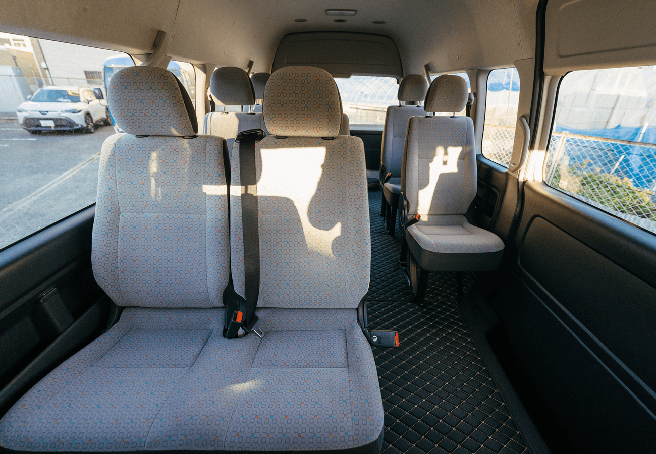 HiAce—Picture4