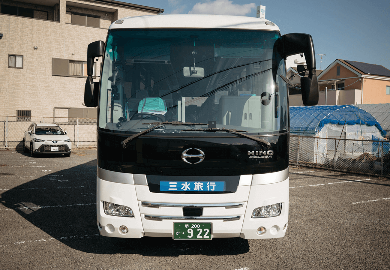 Hino Large Bus—Picture2